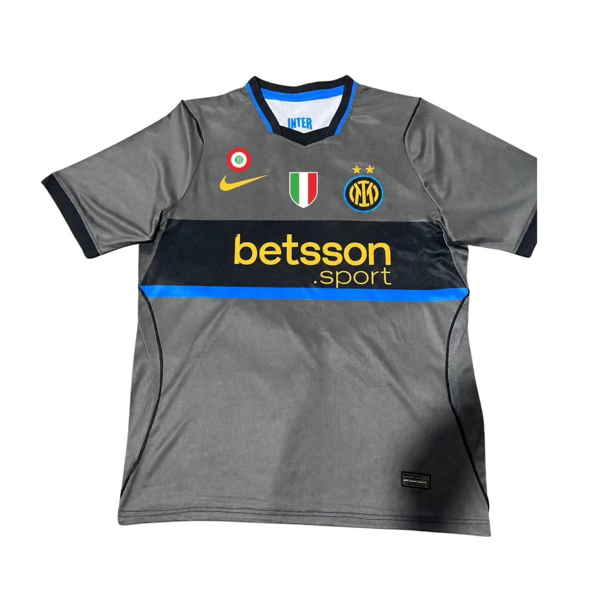 Terza Maglia Inter 2026/27 - con Coccarda Coppa Italia 10 e Scudetto Inclusi